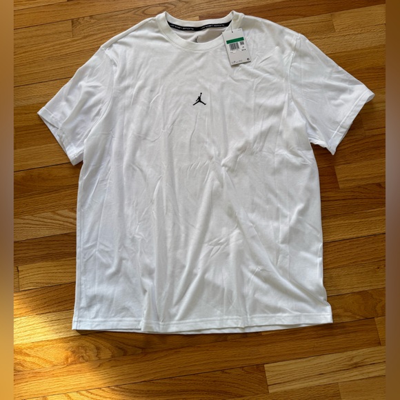 Jordan Sport Dri-Fit Jumpman Short Sleeve Tee in White Sz XL NWT CURRENT - Picture 2 of 3